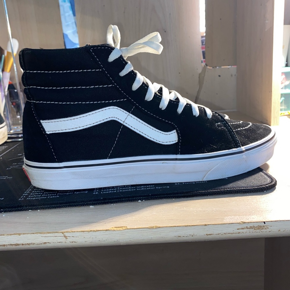 vans. Size 10 mens. Good condition no tears or separations authentic vans.
